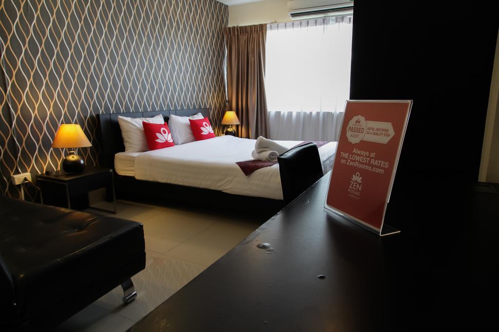 Zen Mix Prakanong Khách sạn Bangkok