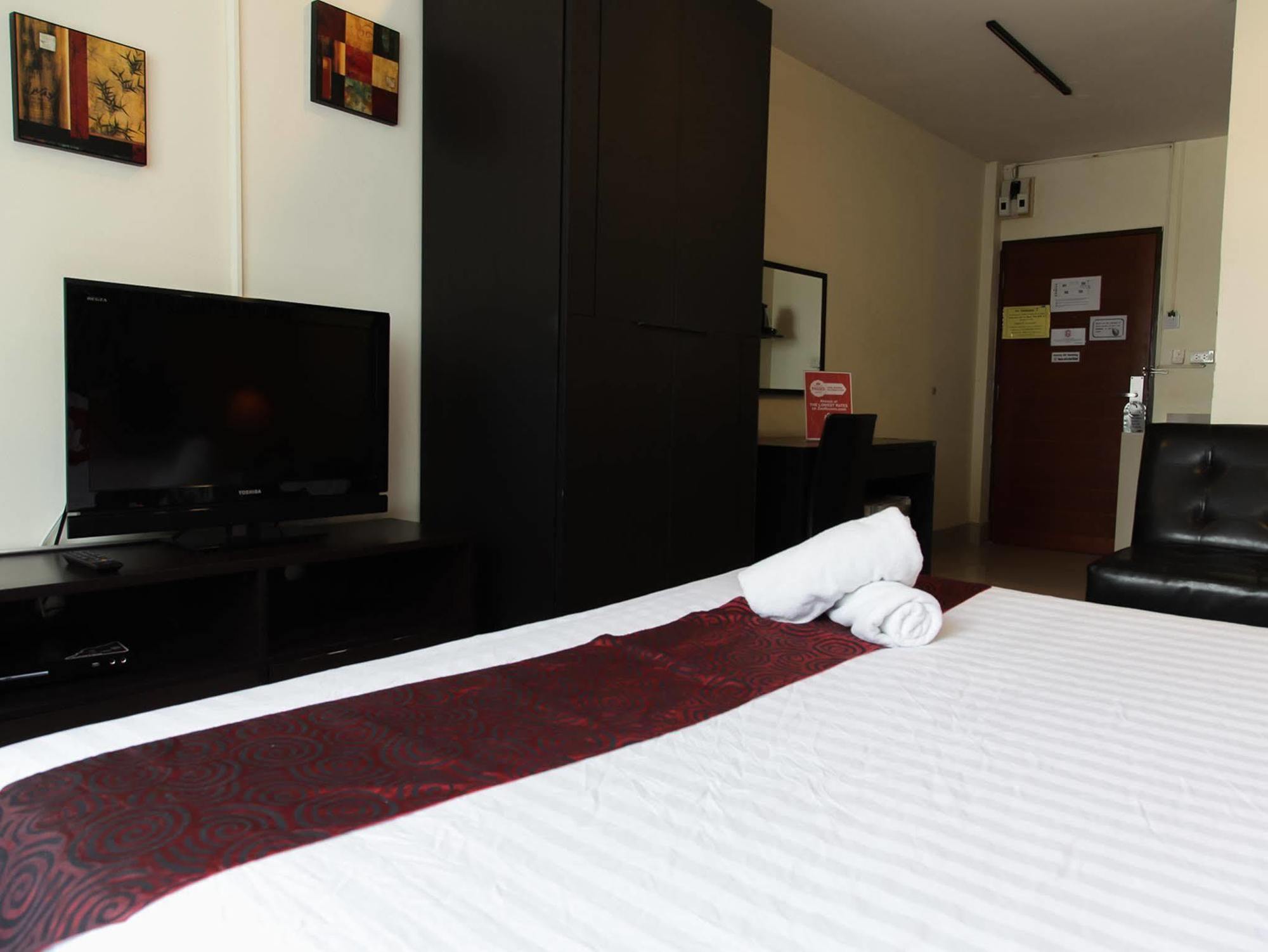 Zen Mix Prakanong Khách sạn Bangkok