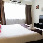 Zen Rooms Mix Prakanong