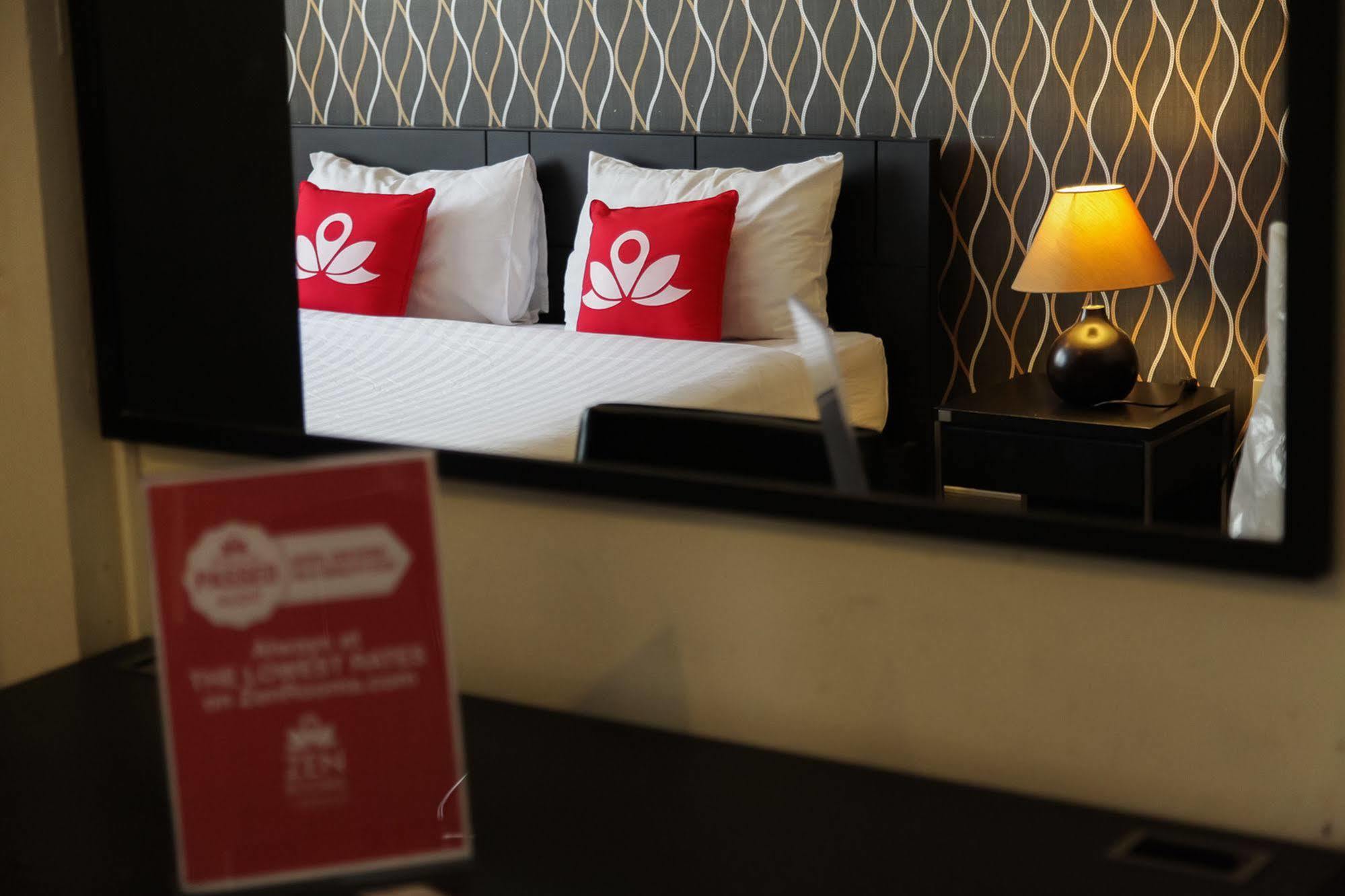 Hotel Zen Mix Prakanong 2*
