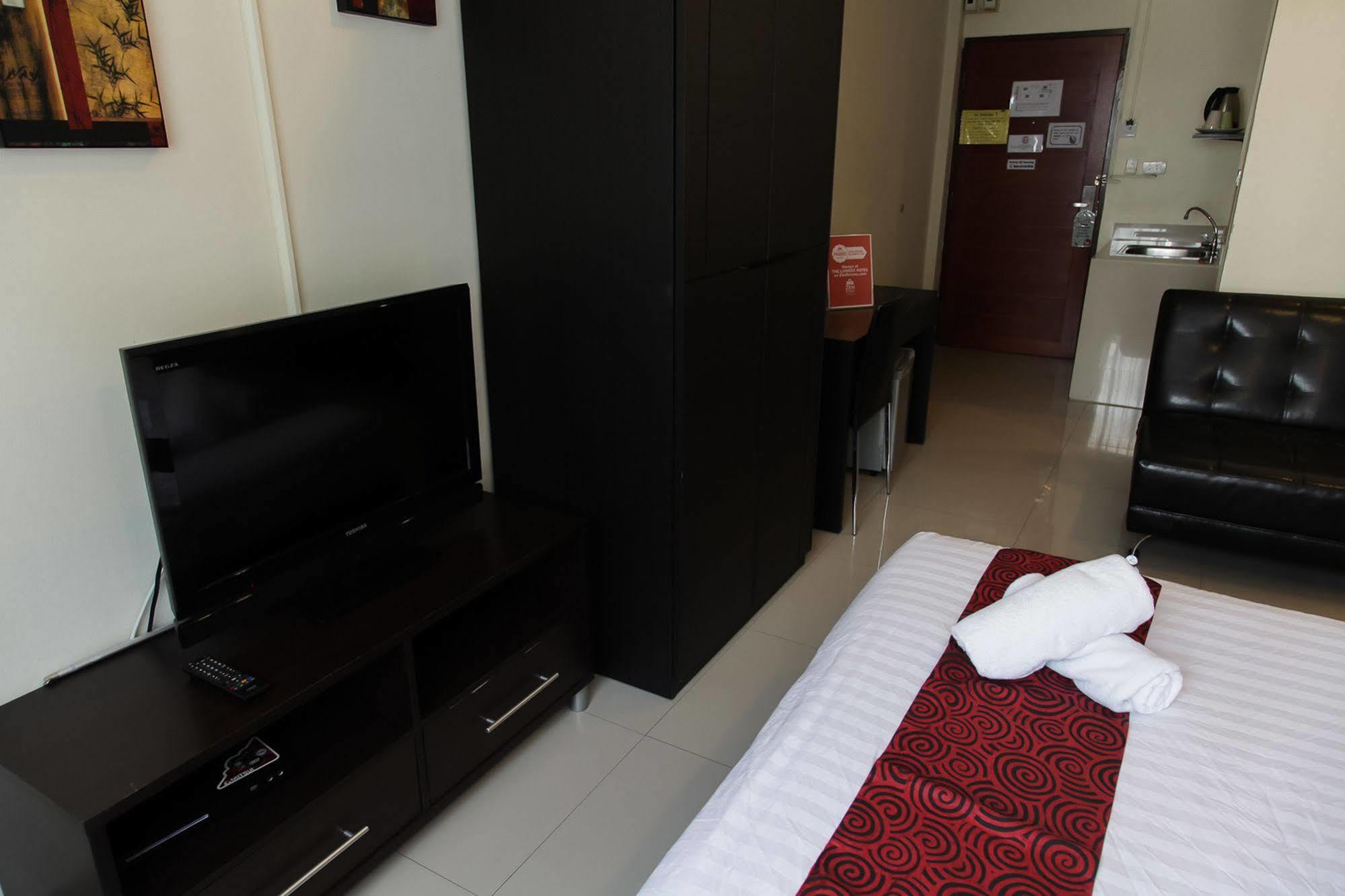 Zen Mix Prakanong Hotel